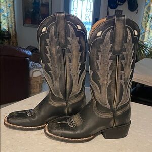 Idyllwind Black and Gray Combat Boots